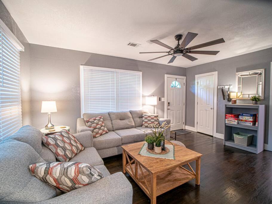 Homey Bungalow Convenient To Marietta And I-75! Bagian luar foto